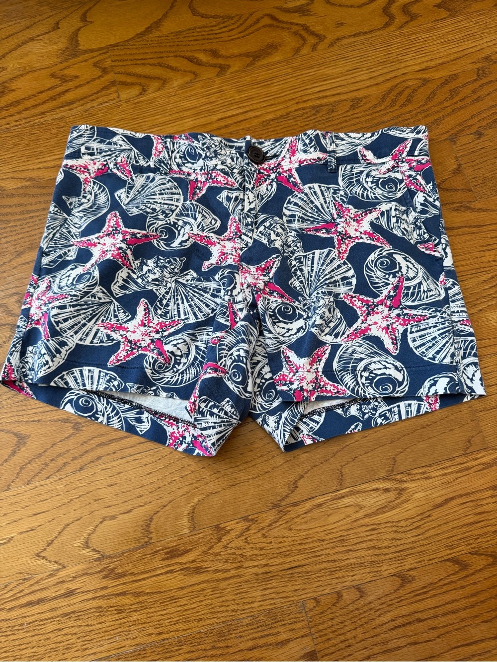 Tracy Negoshian Navy Shorts with White Shell & Pink Starfish Print